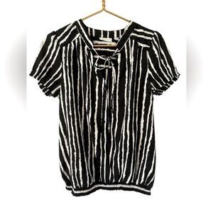New York & Conpany Striped Blouse, Size‎ Medium